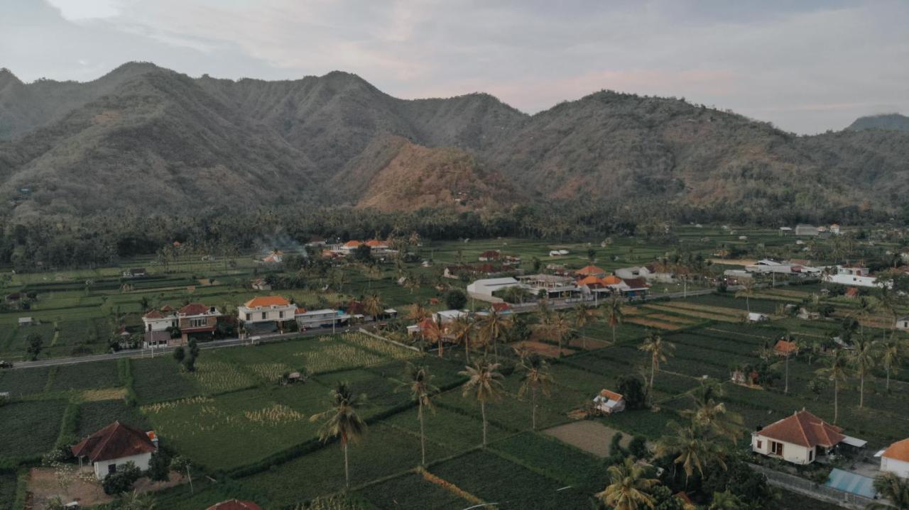 Damar Sanjaya Uttama Villa Amed  Ngoại thất bức ảnh